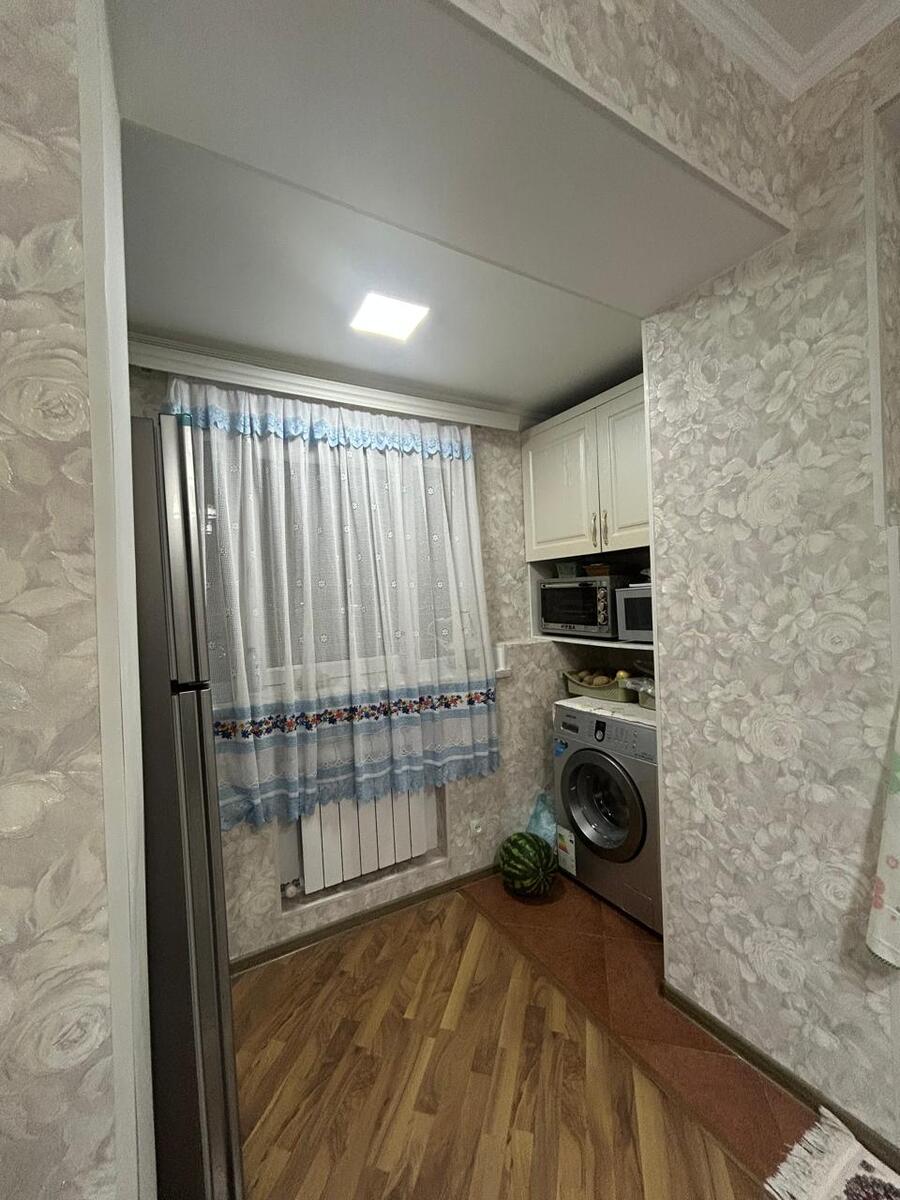 Satılır 2 otaqlı köhnə tikili 68 m² — Mənzil, Bakı (12)