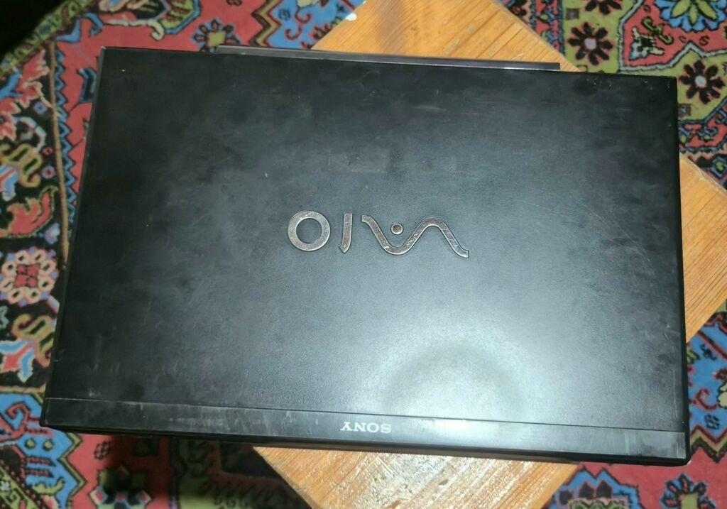 Sony Vaıo noutbuk full hd 1080p ips ekrandi tək problem şleyfdədir — Sony, Bakı (2)