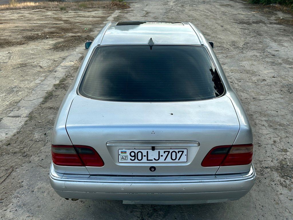 Mercedes E 230, 2.3 L, 1996 il, 273 500 km 90-LJ-707 — Avtomobillər, Sumqayıt (2)