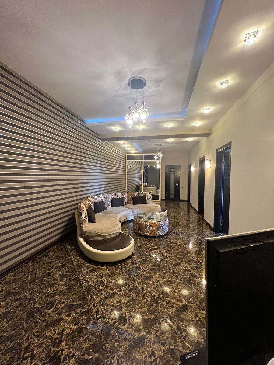 Satılır 3 otaqlı yeni tikili 170 m² — Mənzil, Bakı (2)