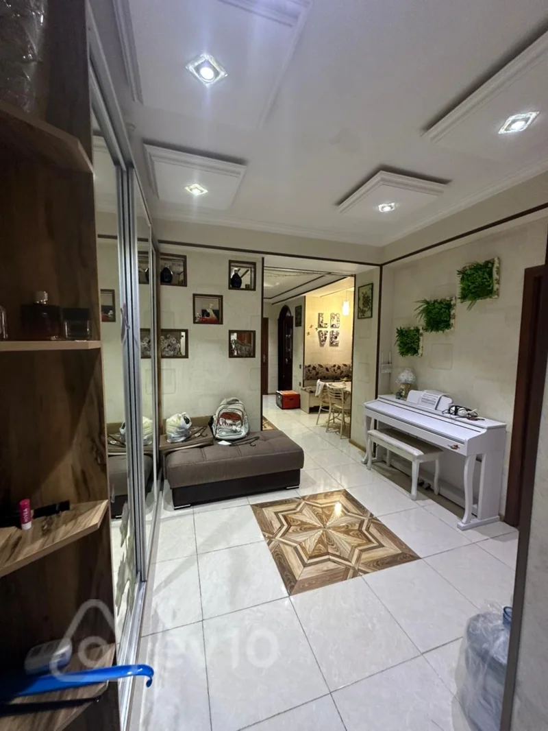 3 otaqlı mənzil, 107 m², Y/Yasamal E.Ehmedov 26 — Bakı