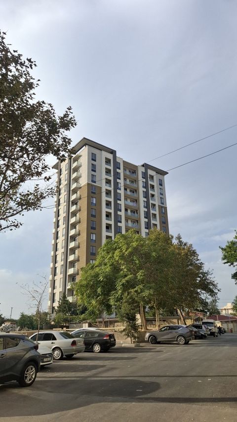 Satılır 3 otaqlı yeni tikili 90 m² — Bakı