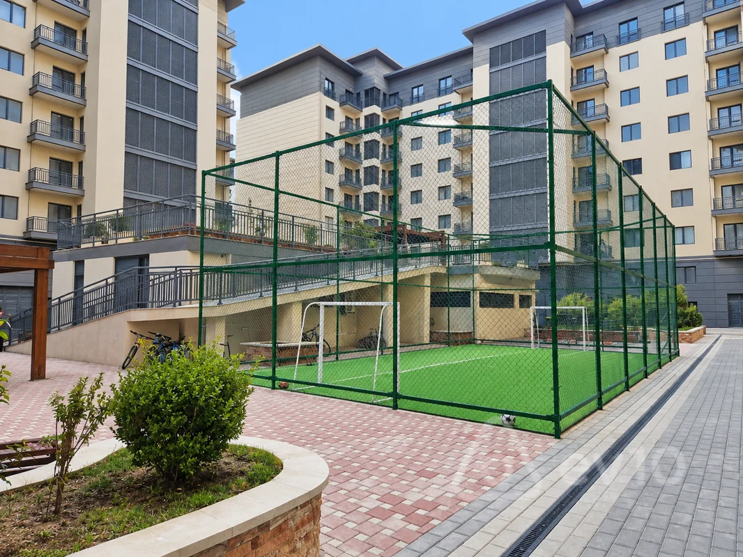 3 otaqlı mənzil, 137 m², Ağ Şəhər Qarabağ Atları küçəsi — Bakı