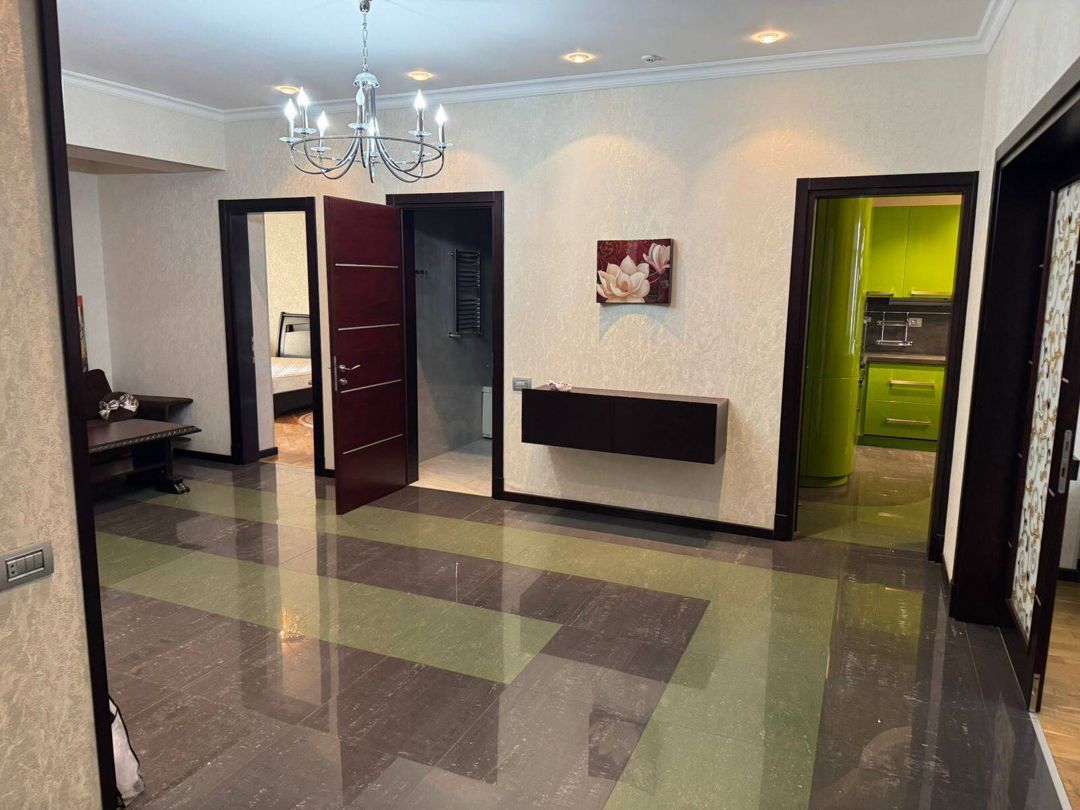 İcarəyə verilir 4 otaqlı yeni tikili 185 m² — Mənzil, Bakı (10)