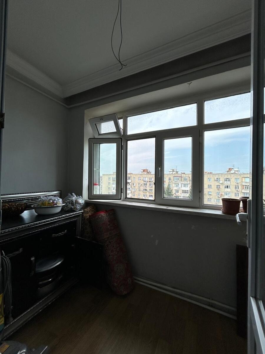 Satılır 4 otaqlı köhnə tikili 115 m² — Mənzil, Bakı (7)