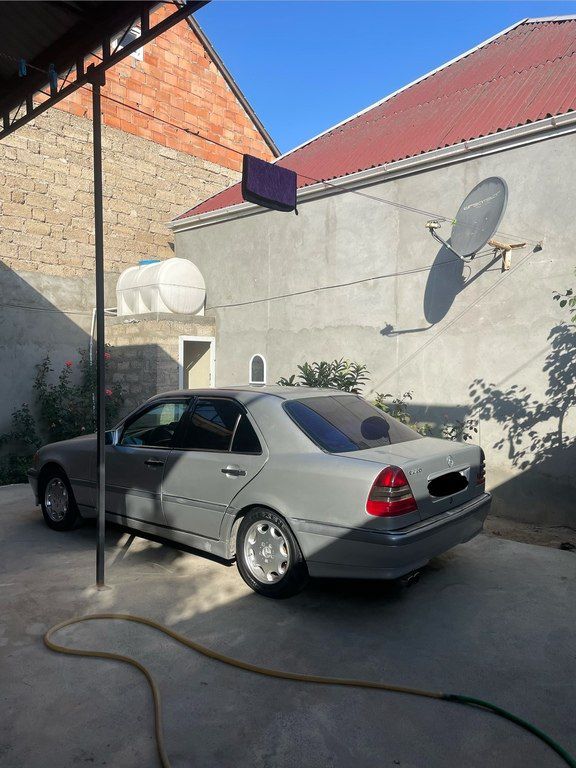 Mercedes C 220, 2.1 L, 2004 il, 400 000 km — Avtomobillər, Bakı (2)