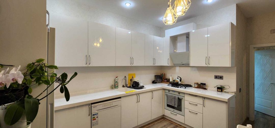 İcarəyə verilir 3 otaqlı yeni tikili 148 m² — Mənzil, Bakı (9)