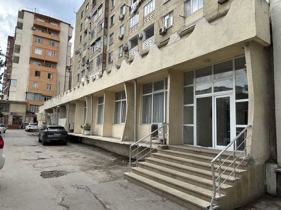 Satılır obyekt 663 m² — Əmlak, Bakı (3)