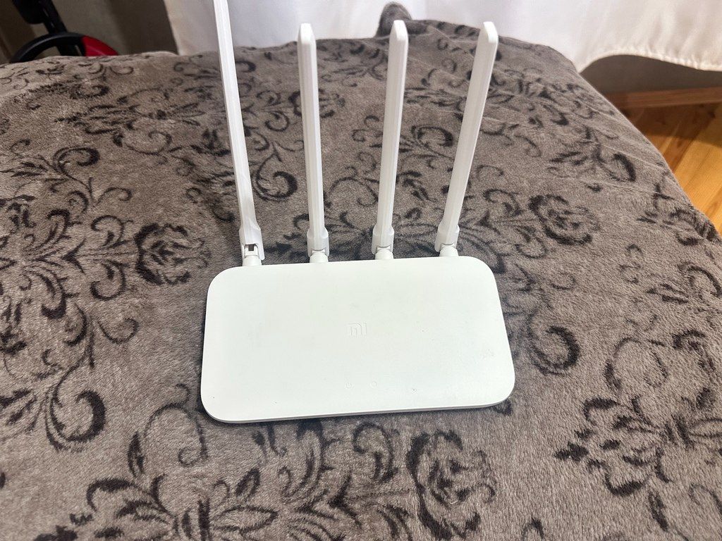 "Mi" routeri — Şəbəkə və server avadanlığı, Bakı (5)
