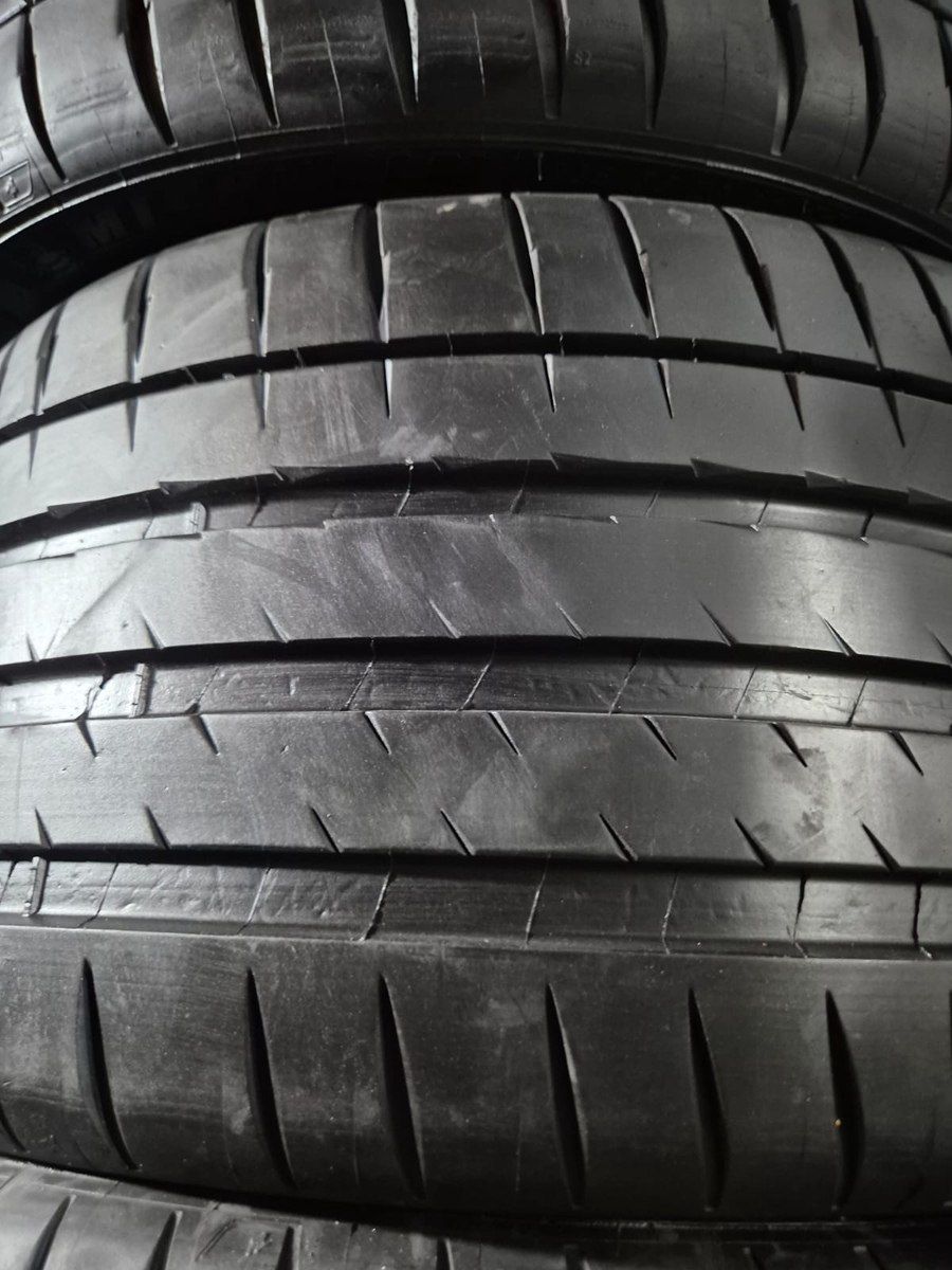 Michelin təkərləri 265/30 R20 235/35 R20 — Ehtiyat hissələri və aksesuarlar, Bakı (2)