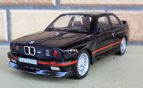 Oyuncaq maşın BMW M3, modifikasiya olunmuş, metal, qara — Bakı