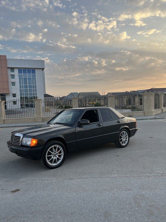 Mercedes 190, 2.0 L, 1992 il, 387 738 km — Avtomobillər, Bakı (3)
