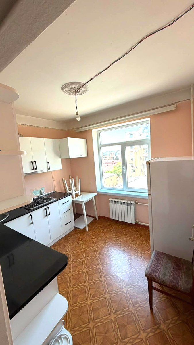 Satılır 2 otaqlı köhnə tikili 60 m² — Mənzil, Bakı (9)