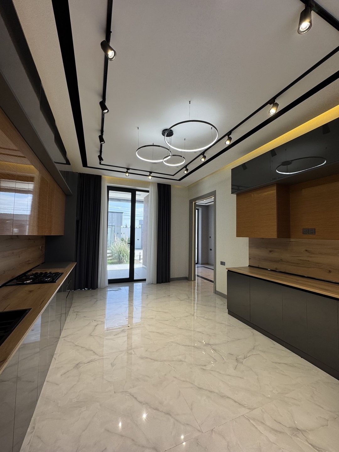 Satılır 4 otaqlı həyət evi/bağ evi 240 m² — Ev, villa, Bakı (7)