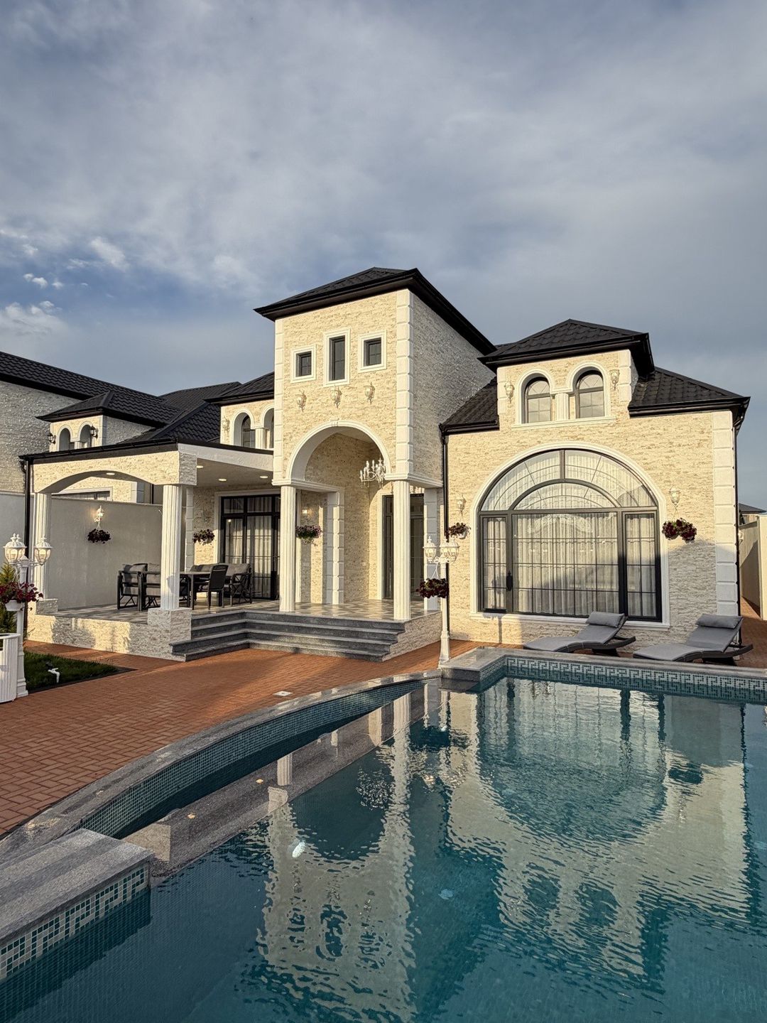Satılır 5 otaqlı həyət evi/bağ evi 260 m² — Ev, villa, Bakı (3)