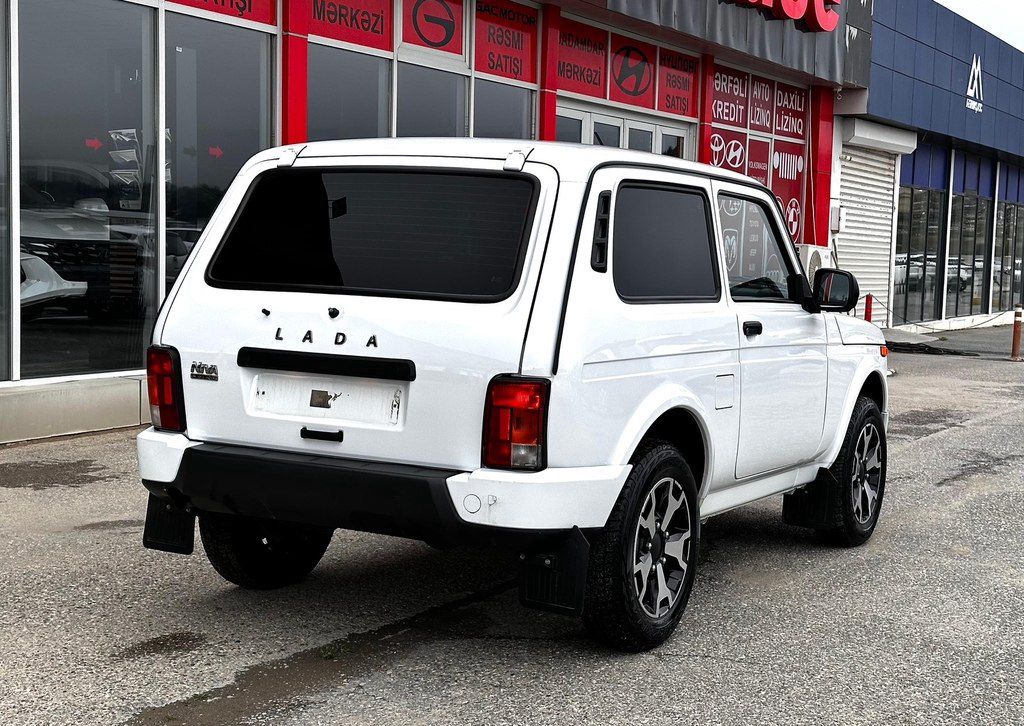Lada (VAZ) Niva, 1.7 L, 2024 il, 31 800 km — Avtomobillər, Bakı (8)