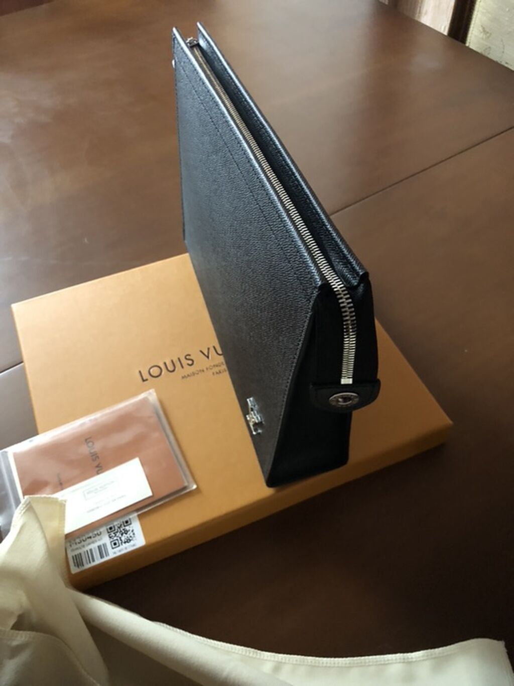 Klatç, Louis Vuitton, Yeni — Çantalar, çamadanlar, cüzdanlar, Bakı (4)