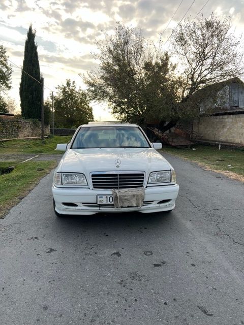 Mercedes C 280, 2.8 L, 2000 il, 300 000 km — Balakən