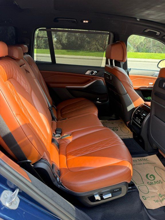 BMW X7, 3.0 L, 2022 il, 105 000 km — Avtomobillər, Bakı (8)