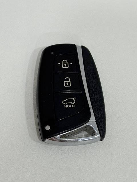 Hyundai Santa Fe açarı — Bakı