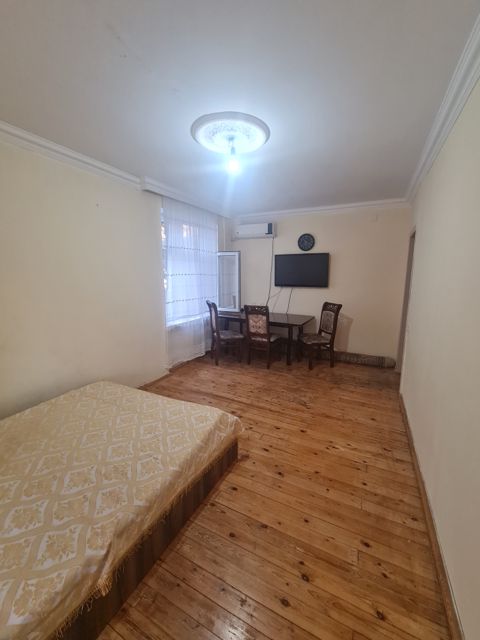 Satış: 2 otaqlı Köhnə tikili, 40 m², Xətai rayonu — Bakı