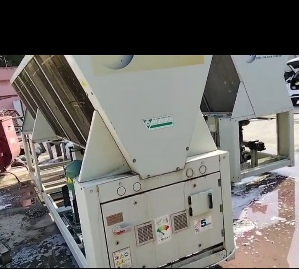 Rhoss 140KWt -4 kompressorlu 2 konturlu. Hər konturda 2 kompressor — Soyuq avadanlığı, Bakı (5)