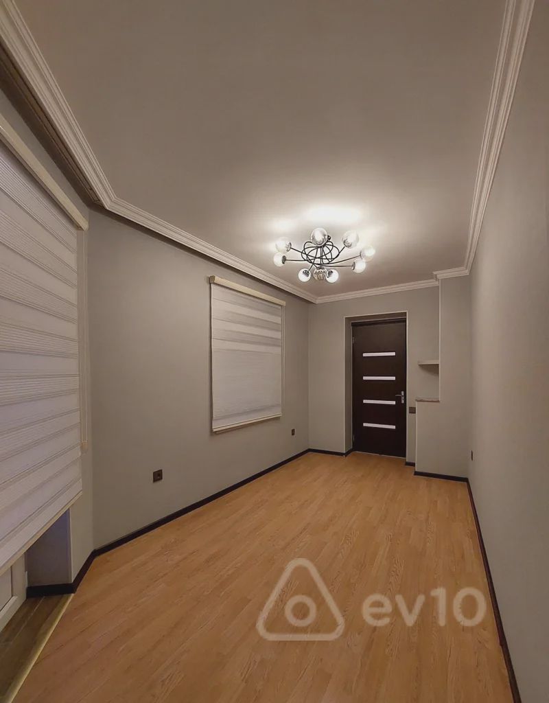 For sale: 3-room apartment (old building), 67 m² — Mənzil, Bakı (12)