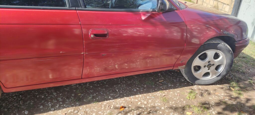 Opel Astra: 1.6 l 1997 il 598000 km Universal 90-TX-238 — Avtomobillər, Quba (6)