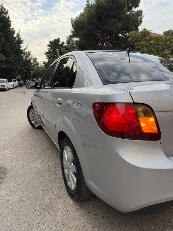 Kia Pride, 1.5 L, 2011 il, 253 000 km — Avtomobillər, Bakı (5)