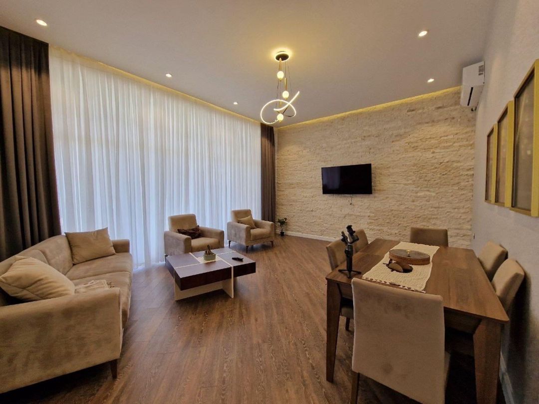 İcarəyə verilir 4 otaqlı həyət evi/bağ evi 240 m² — Ev, villa, Bakı (7)