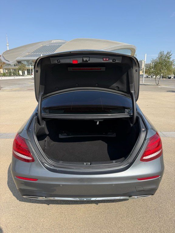 Mercedes E 220 d, 2.0 L, 2017 il, 127 000 km — Avtomobillər, Bakı (8)
