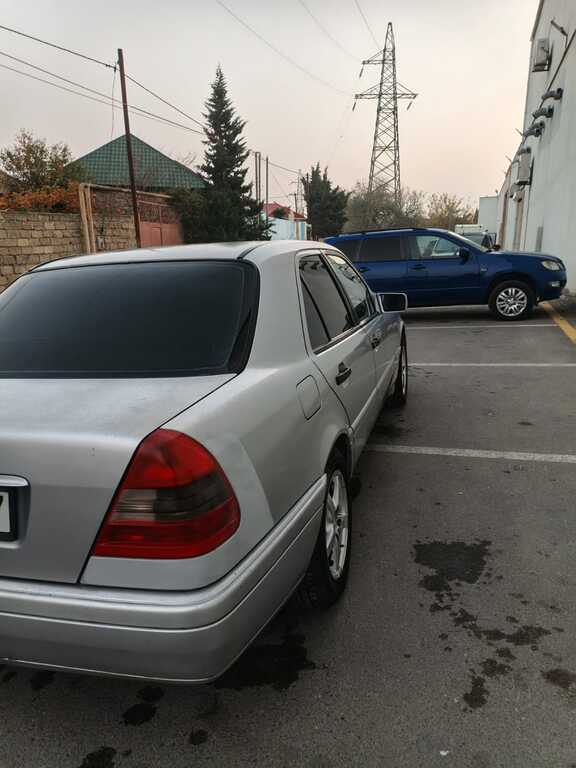 Mercedes C 180, 1.8 L, 1993 il, 300 000 km 90-DR-647 — Avtomobillər, Bakı (6)