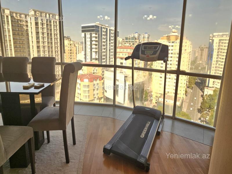 Günlük 4 otaqlı Bina evi menzil (Yeni tikili), 195 m², Səbail rayonu — Mənzil, Bakı (4)