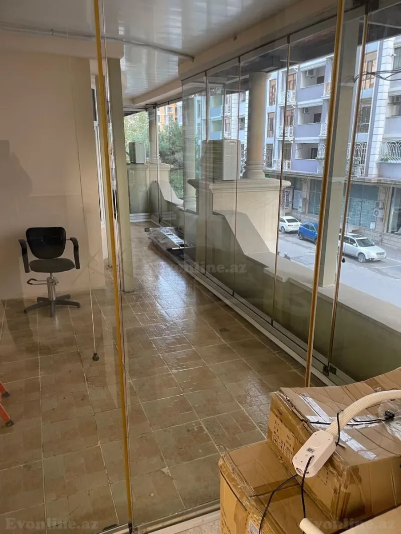 Satılır 8 otaqlı Mənzil Yeni tikili 330 m² Bakı, Nəsimi r — Mənzil, Bakı (2)