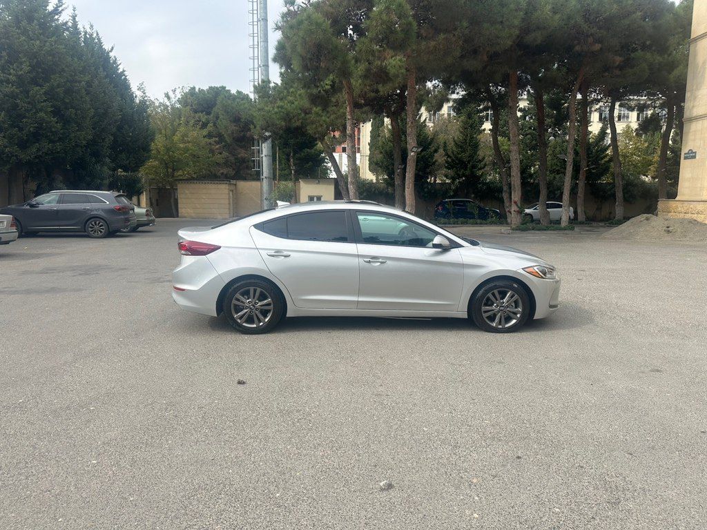 Hyundai Elantra, 2.0 L, 2018 il, 51 000 km 88-DV-284 — Avtomobillər, Bakı (6)