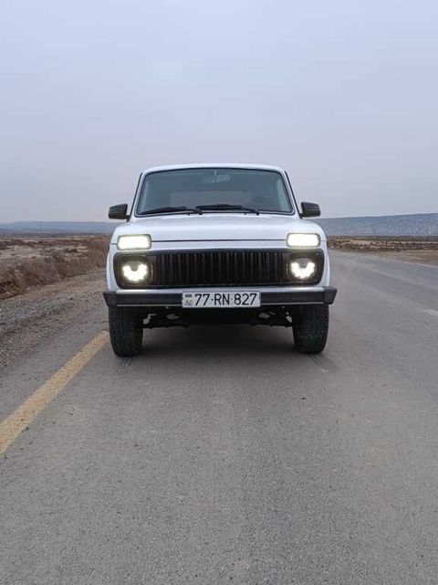 Lada (VAZ) Niva, 1.7 L, 2015 il, 137 000 km — Bakı