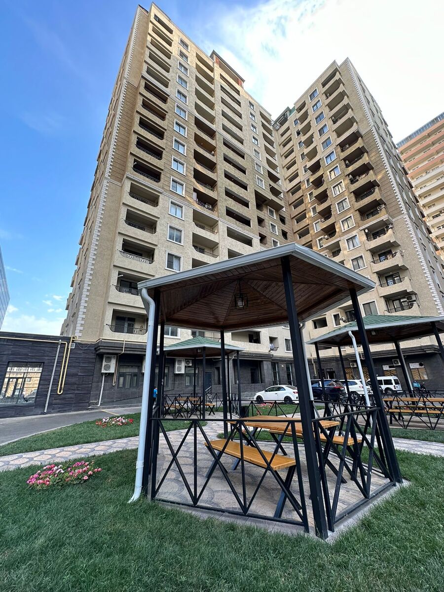 Satılır 3 otaqlı yeni tikili 106 m² — Mənzil, Bakı