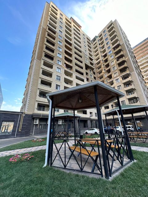 Satılır 3 otaqlı yeni tikili 106 m² — Bakı