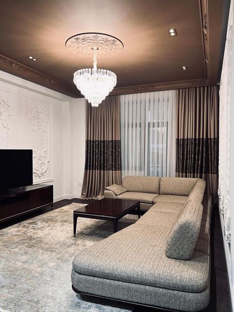 Satılır 3 otaqlı yeni tikili 170 m² — Bakı
