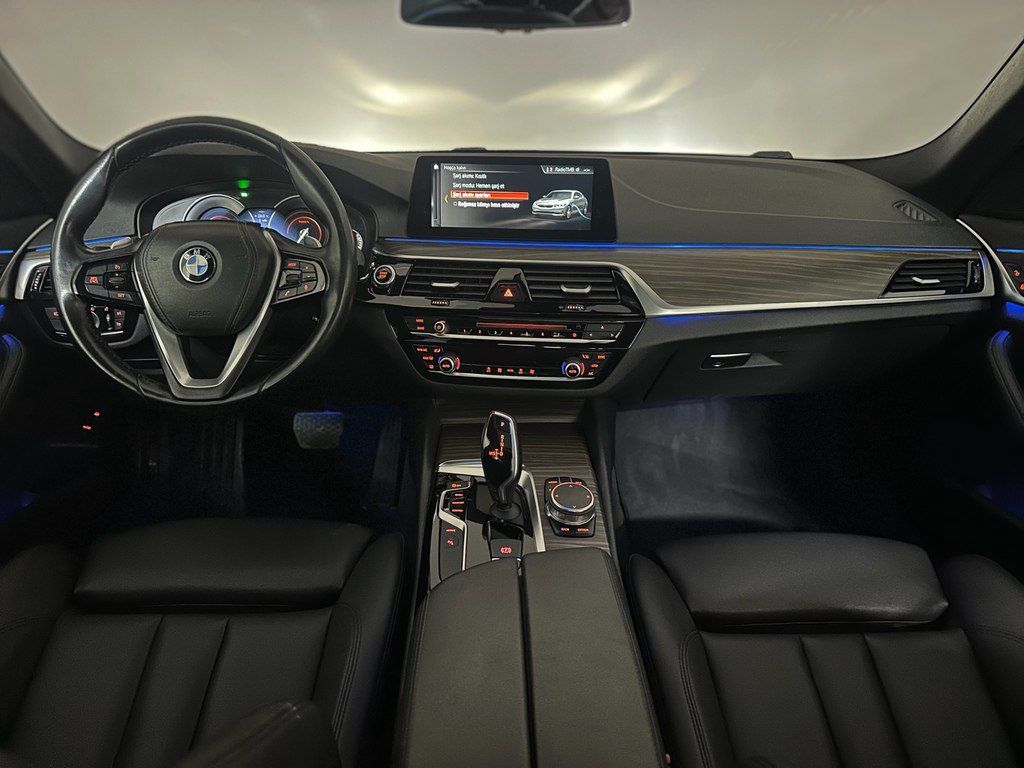BMW 530e, 2.0 L, 12 kWh, 2018 il, 121 000 km — Avtomobillər, Bakı (11)