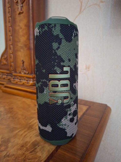 Dinamik JBL Flip7 — Bakı