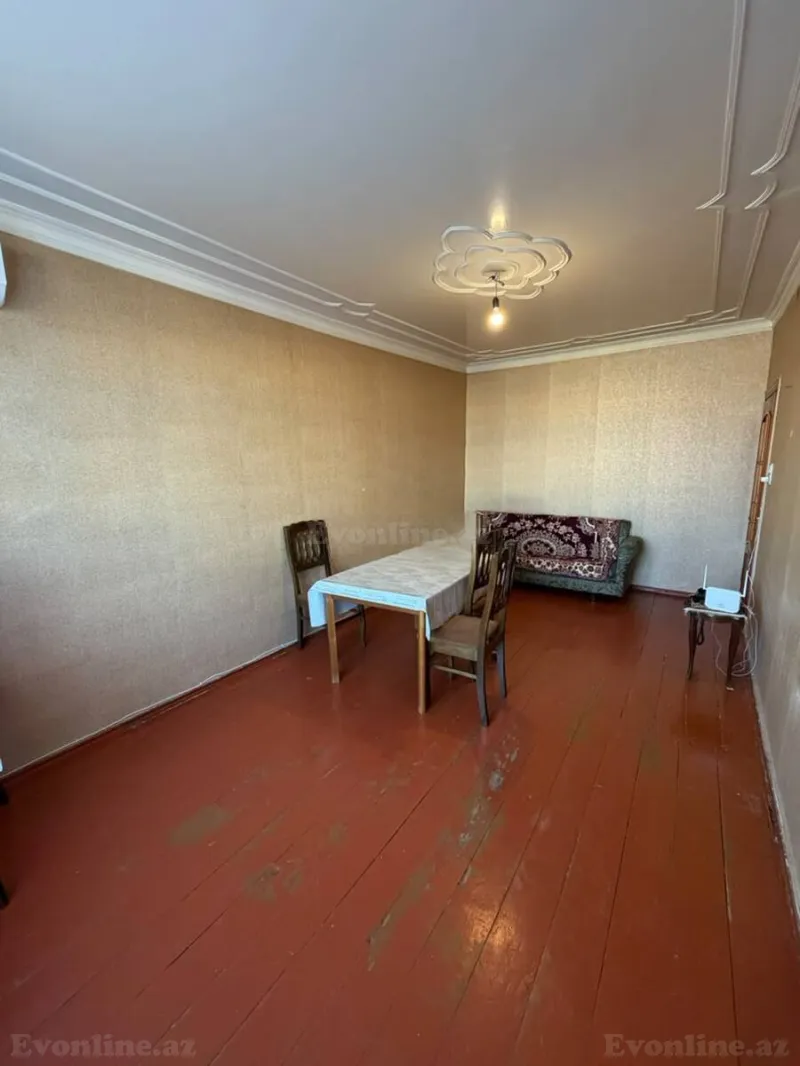 Satılır 2 otaqlı Mənzil Köhnə tikili 70 m² Bakı, Nizami r., Xalqlar Dostluğu m — Mənzil, Bakı (2)
