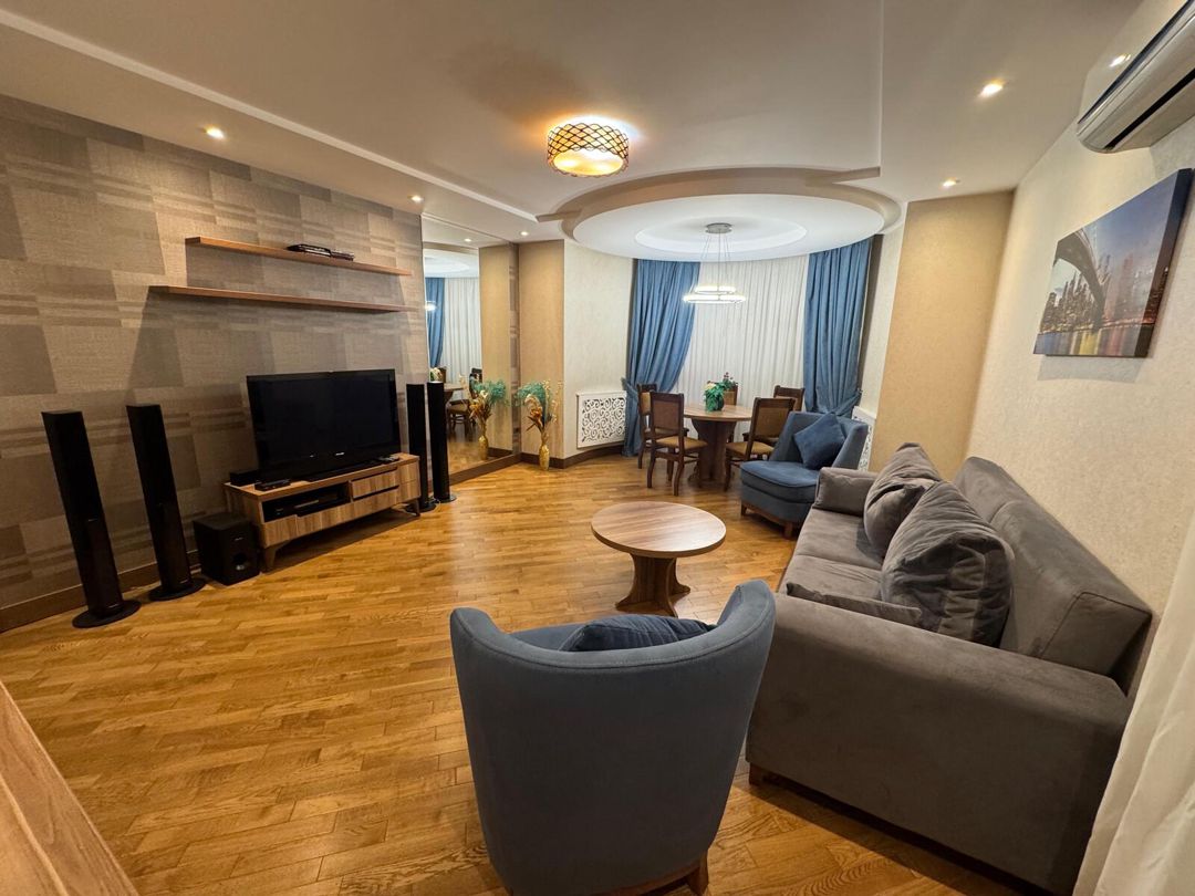 İcarəyə verilir 2 otaqlı yeni tikili 89 m² — Mənzil, Bakı (2)