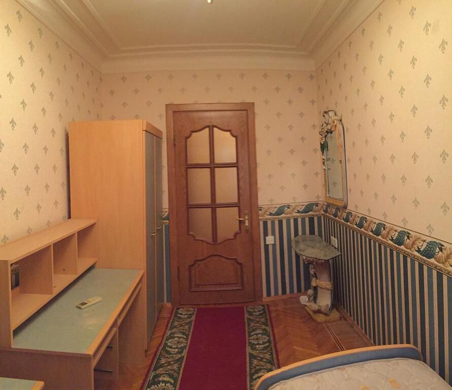 Satılır 6 otaqlı köhnə tikili 170 m² — Mənzil, Bakı (7)