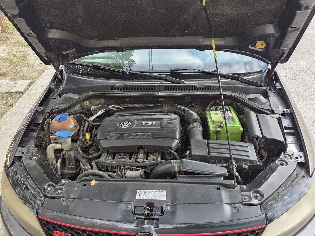Volkswagen Jetta, 2.0 L, 2013 il, 276 000 km 99-HN-805 — Avtomobillər, Bakı (7)