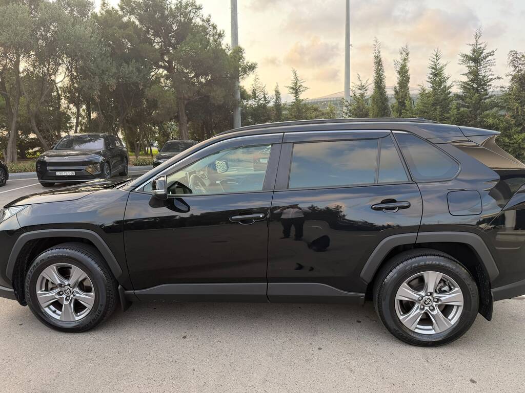 Toyota RAV4, 2.0 L, 2022 il, 35 000 km — Avtomobillər, Bakı (6)