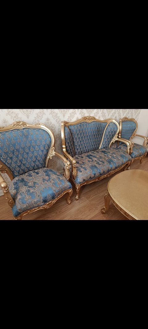 İşlənmiş, Divan, 2 kreslo — Bakı