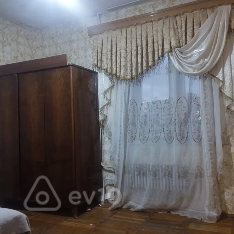 4 otaqlı mənzil, 100 m², Məhəmməd Hadi küç. — kirayə — Mənzil, Bakı (4)