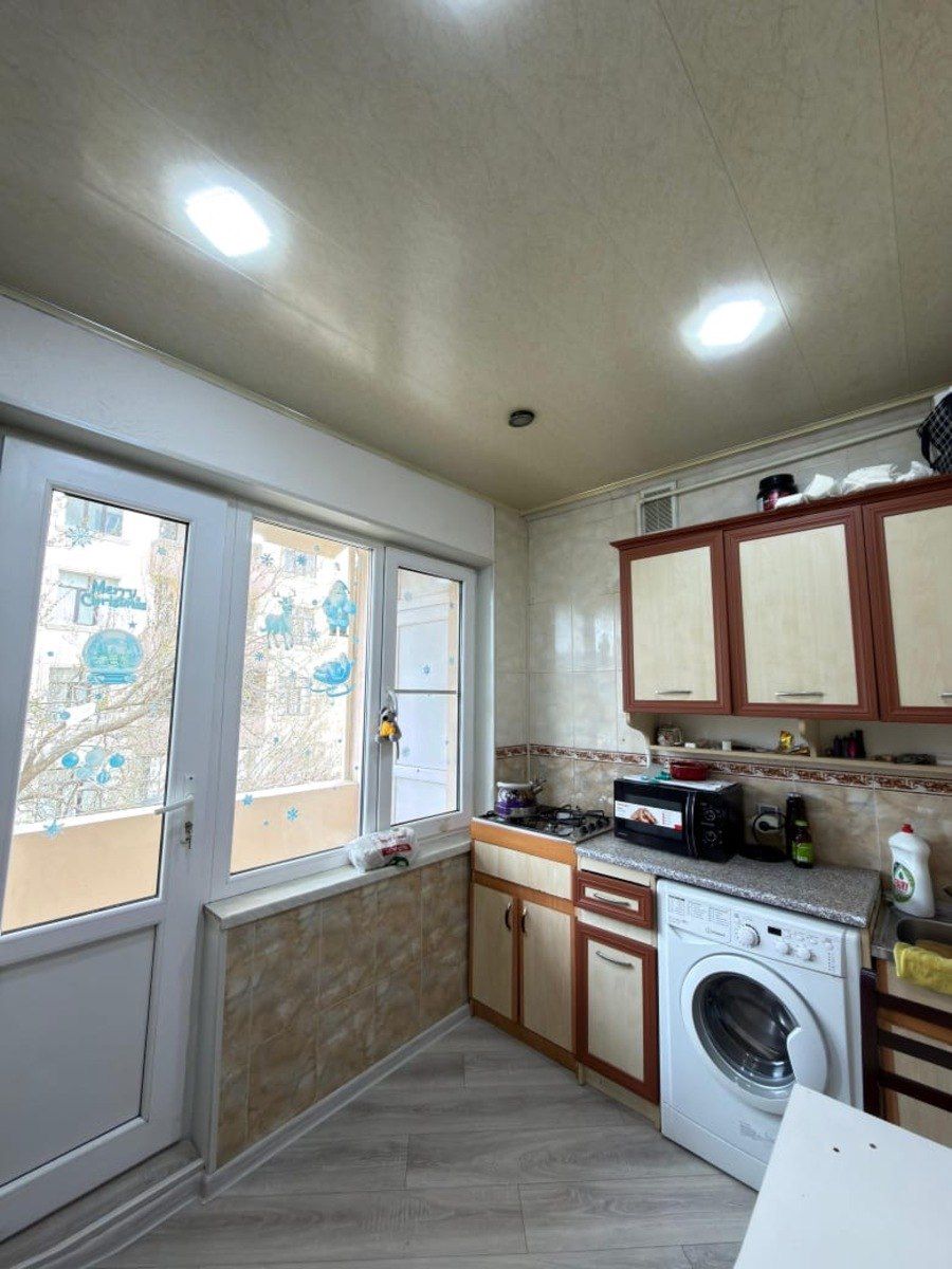 Satılır 2 otaqlı köhnə tikili 65 m² — Mənzil, Bakı (5)