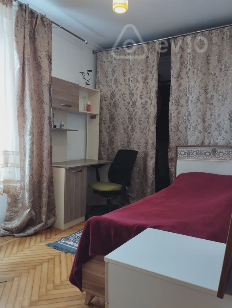 For rent: 2-room apartment (old building), 50 m² — Mənzil, Bakı (8)